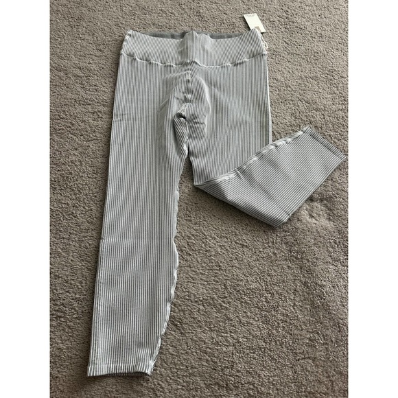 GOOD AMERICAN CORE POWER SEAMLESS TEXTURED RIB LEGGINGS - Picture 13 of 15